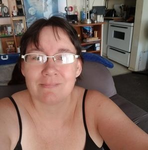 Meet your Posher, Debra